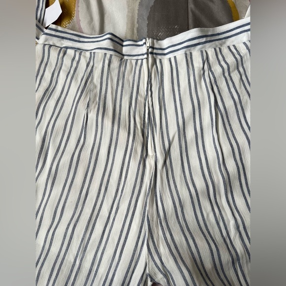 Charlotte Russe White and Blue Striped Tie Front - Gouze Palazzo Pants - Picture 9 of 11